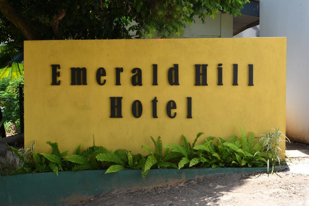 Emerald Hill Hotel Kandy Buitenkant foto